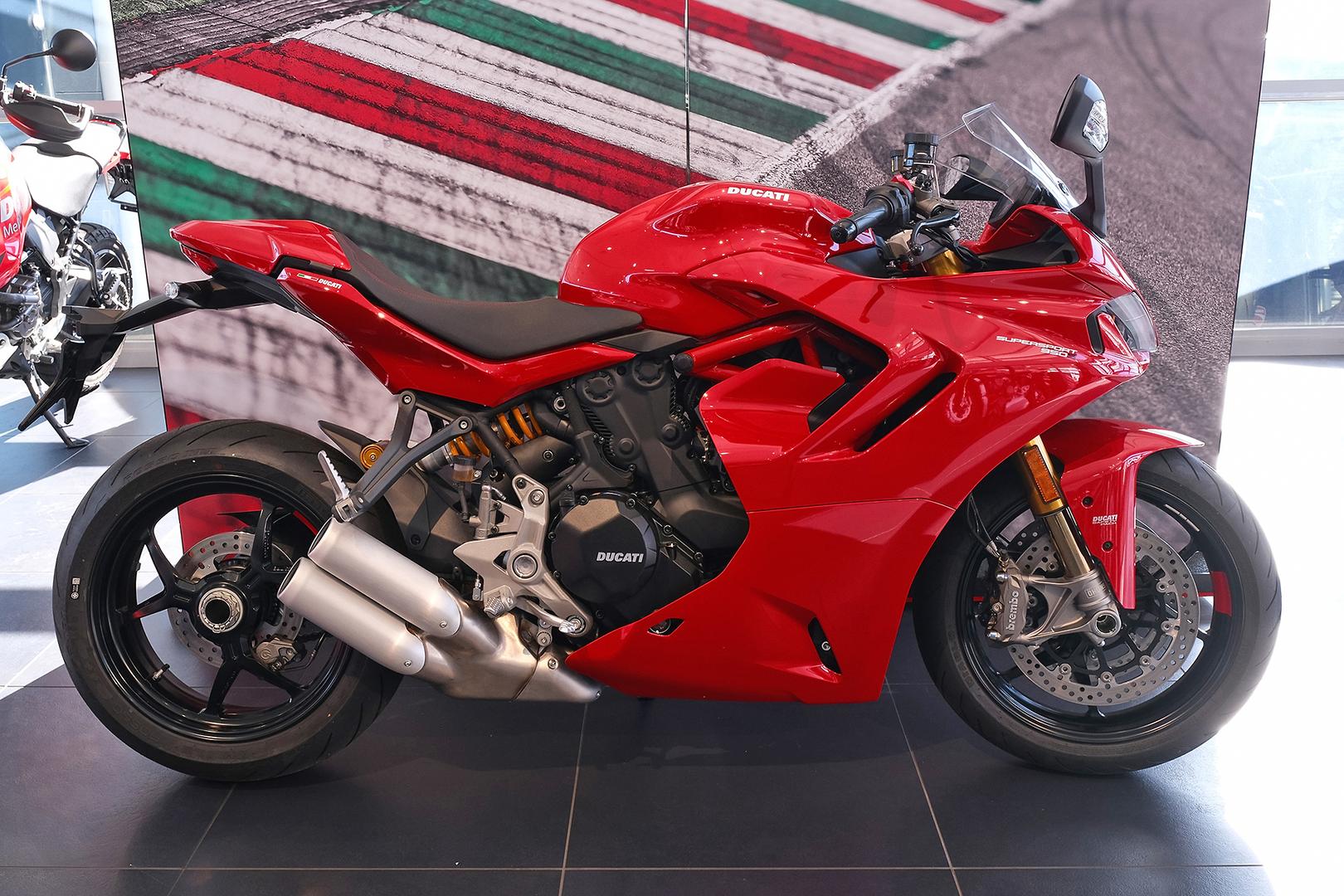 Ducati SuperSport S